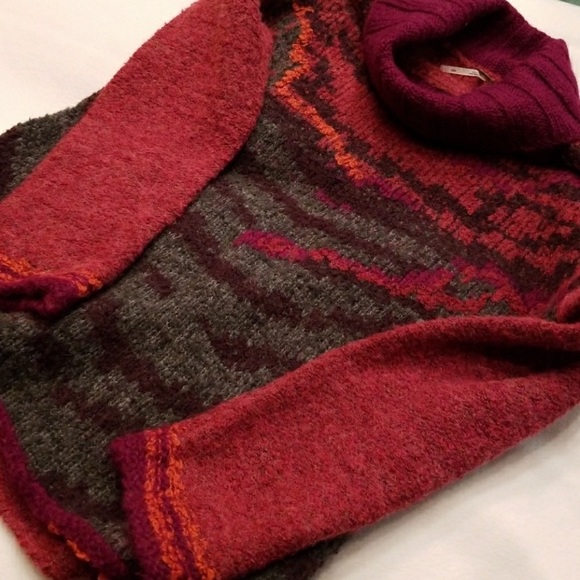 NWOT Free People Wool Sweater Fits S-M - Picture 4 of 8
